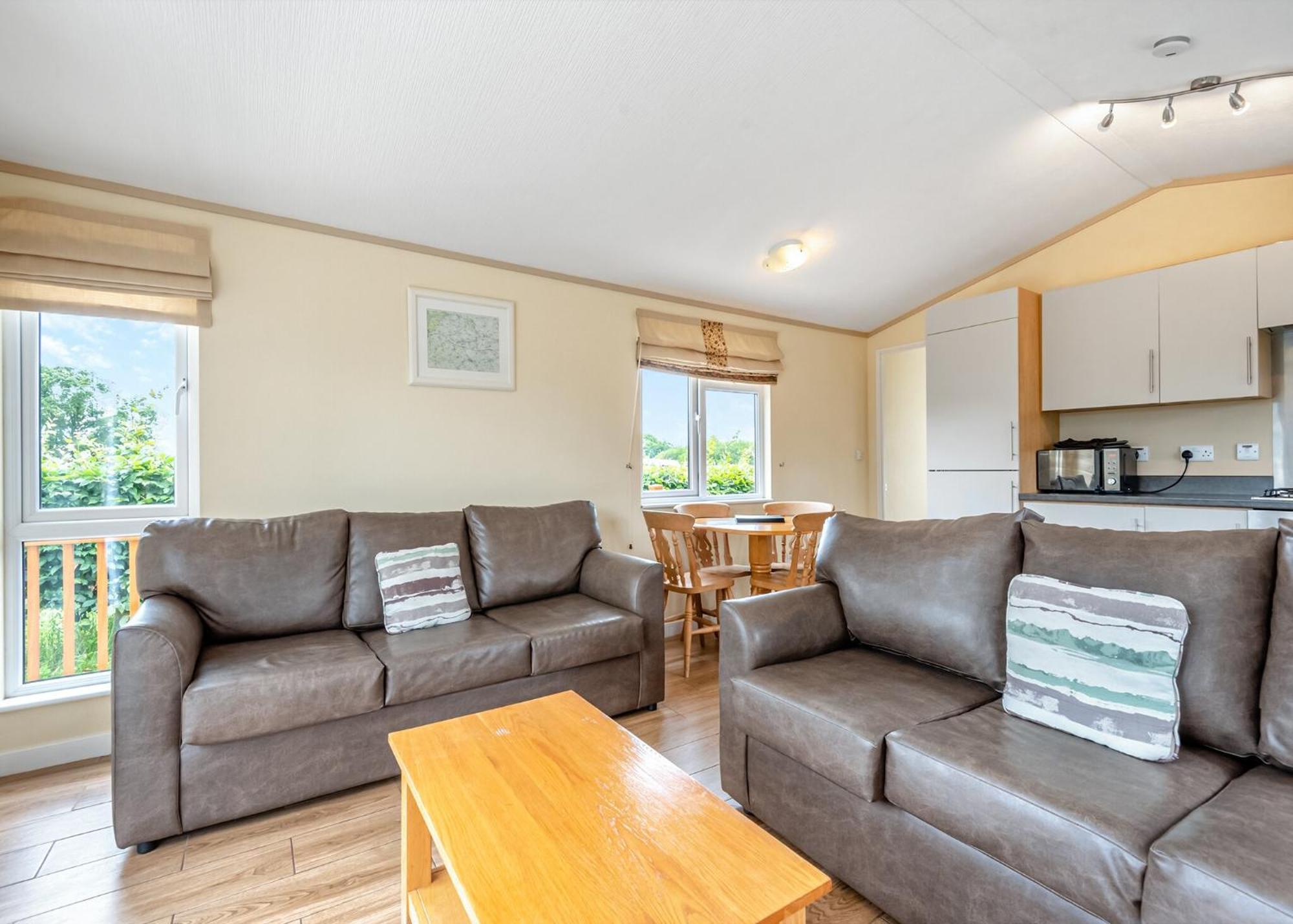 Wigmore Lakes Lodges Cardeston Exteriör bild