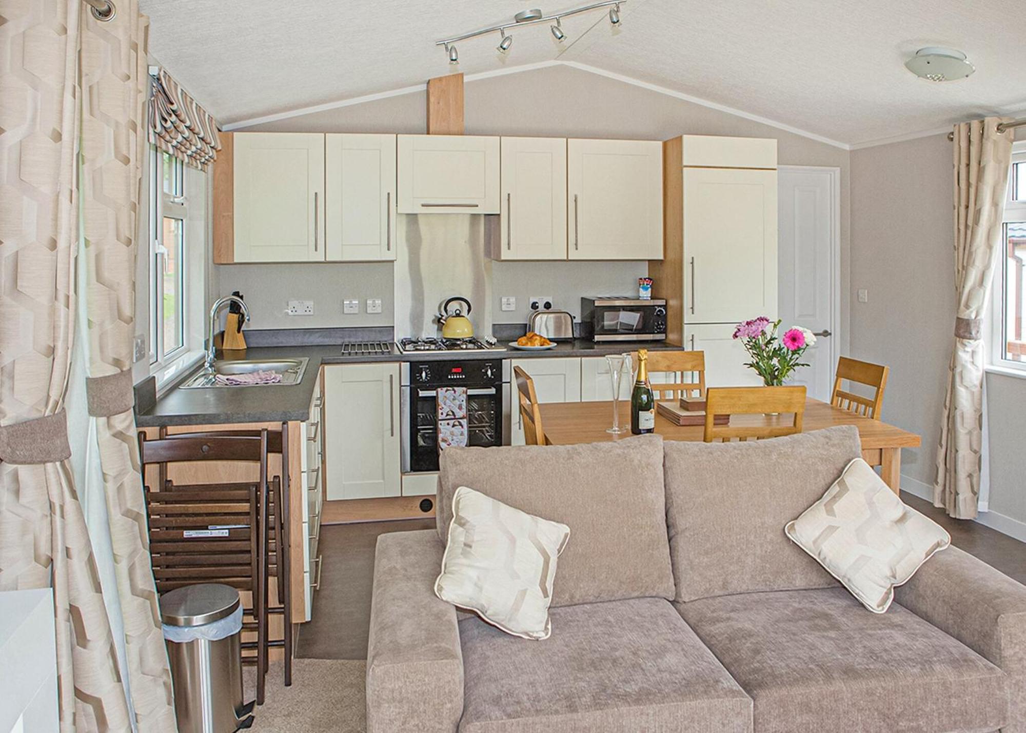 Wigmore Lakes Lodges Cardeston Rum bild
